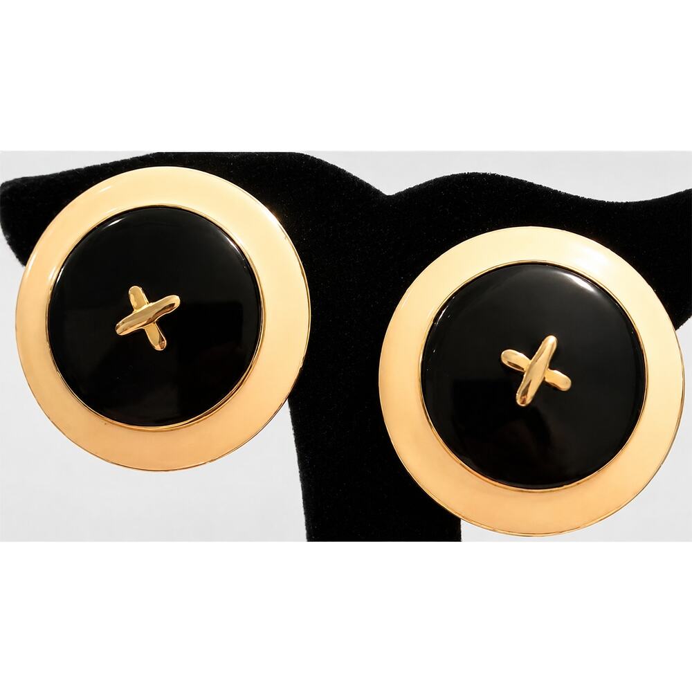 Vintage Clip-on Earrings 1.25" Large Cream Black Enamel Round Button Retro bc-35
